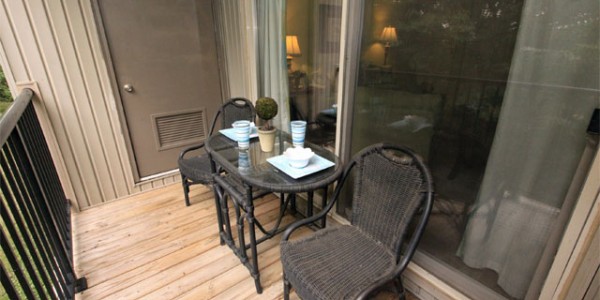 2-bedroom-with-patio-eagles-walk