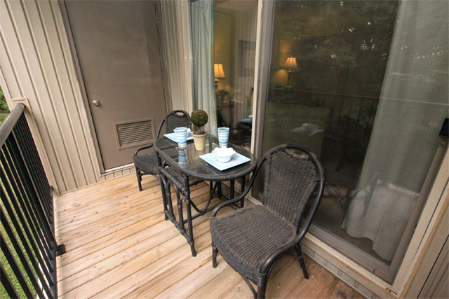 2-bedroom-with-patio-eagles-walk