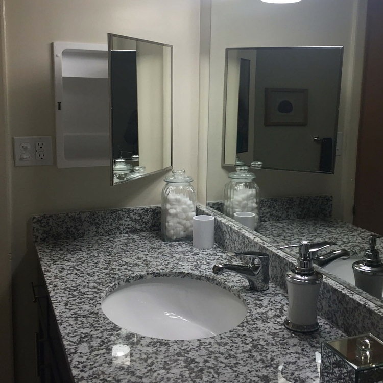 Apartments-cockeysville-renovated-bathrooms-Steeplechase