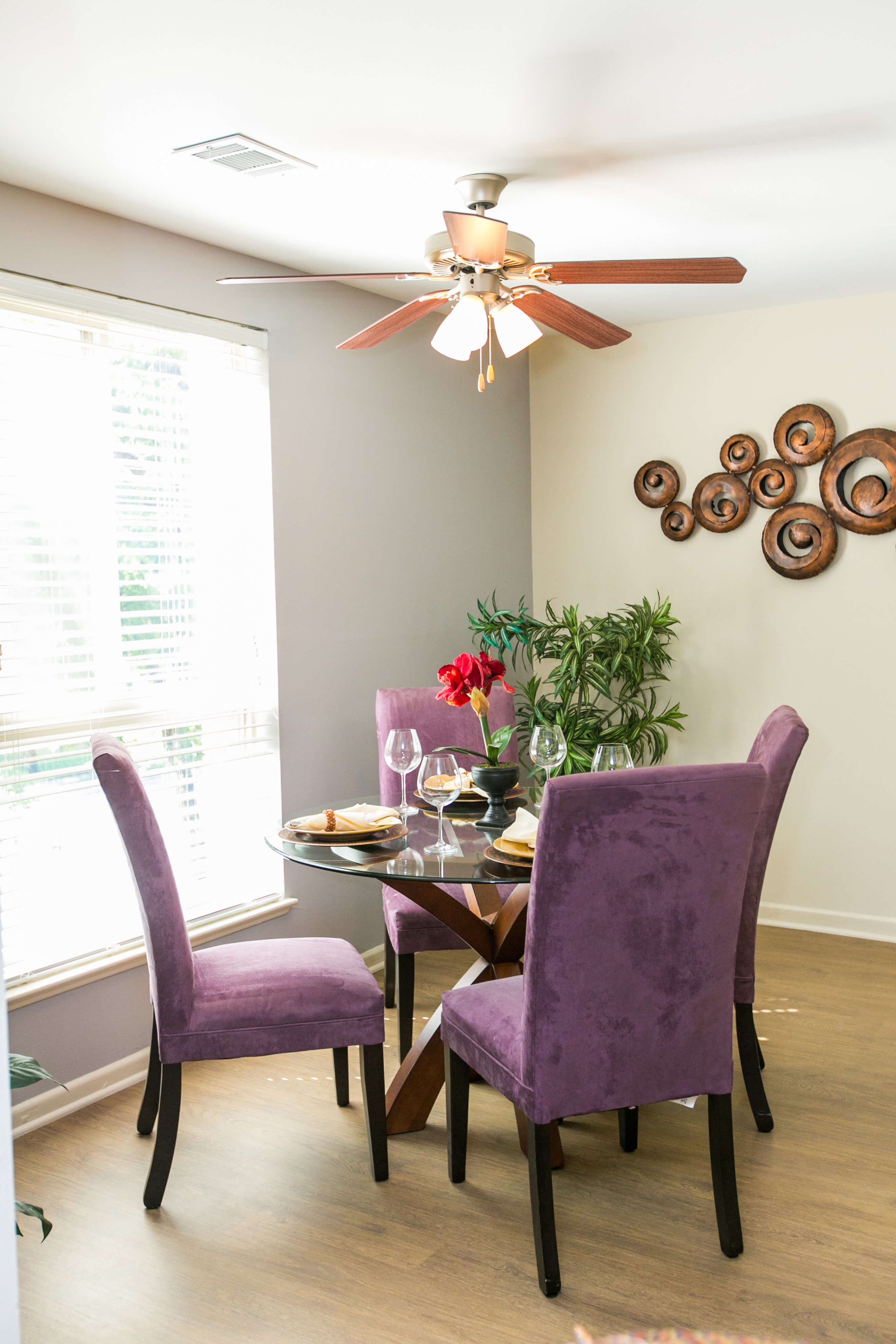 ApartmentsforrentcockeysvillelaminatewoodfloorsSteeplechase