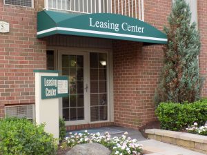 Apartments for rent in white marsh - Ridge View Apartment Homes - leasing office