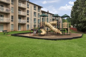 Playground-Resident-Amenities-Laurel-MD-Tall-Oaks
