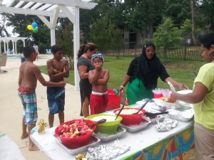 Apartments_white_marsh_pool_party_eagles_walk