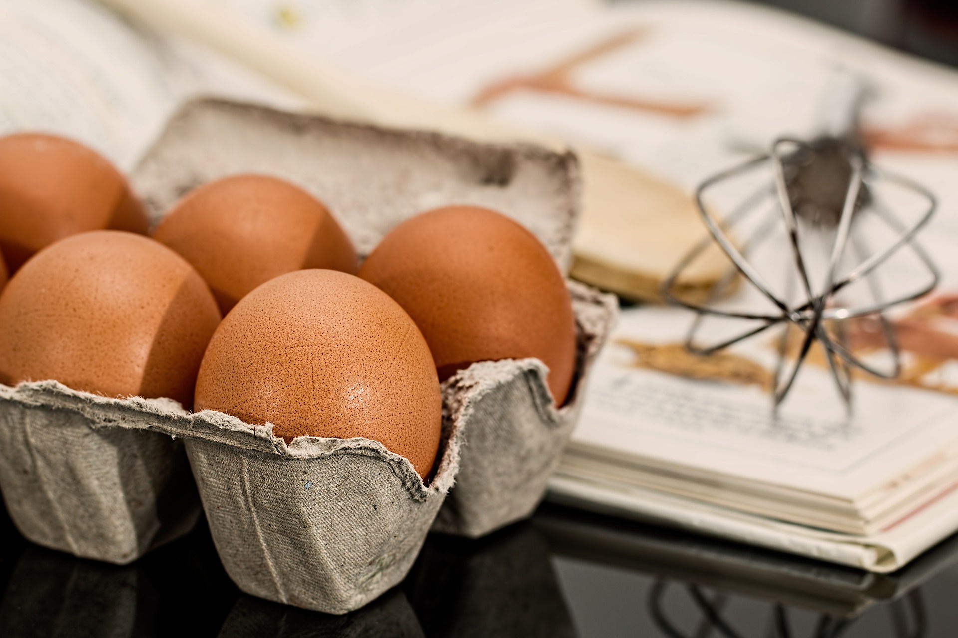 food prep eggs and whisk